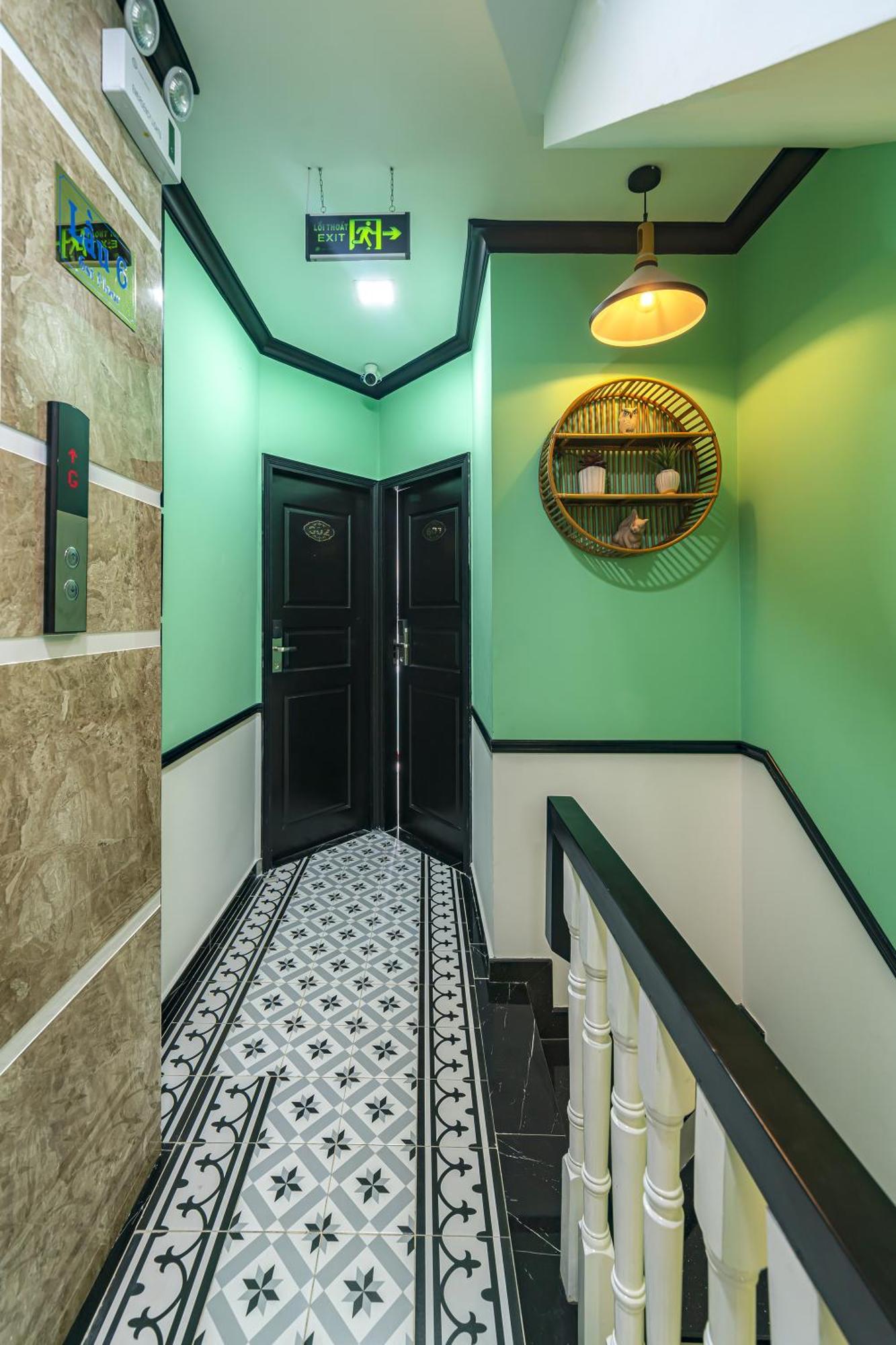 הו צ'י מין סיטי Collection O Vyvy Airport Hotel מראה חיצוני תמונה